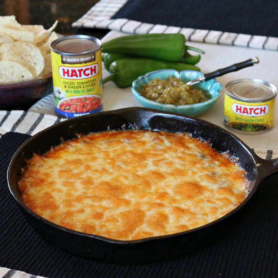 Featured image for post: Queso Fundido